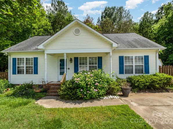 159 Pitts School Rd NW, Concord, NC 28027