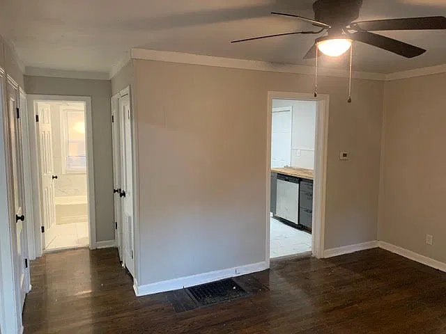 3 bed, 962 sqft, $1,400 — Photo 3