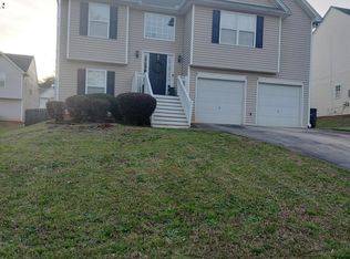 6561 Snowbird Ln, Douglasville, GA