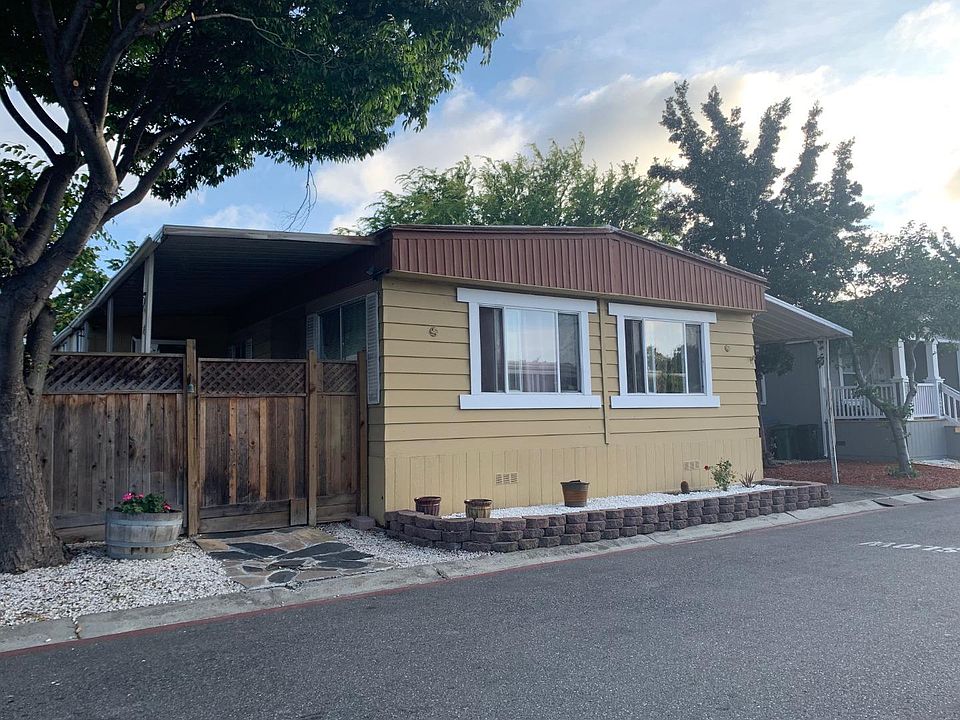 1st image of 507 Hermitage Dr #507