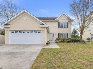 1 Fallingwater Dr, Linwood, NJ 08221