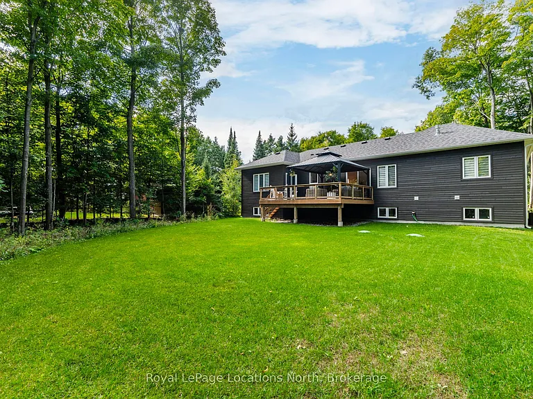 15 Pinecone Ave — Photo 46