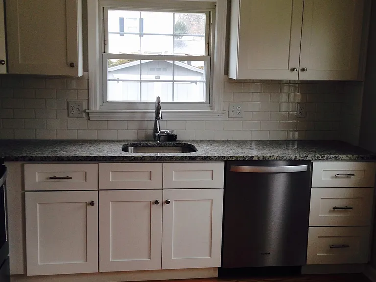 173 Back Ln — Photo 2
