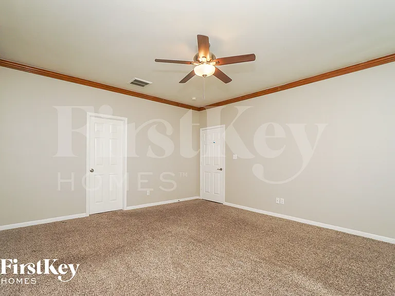 20930 Pedregoso Ln — Photo 10