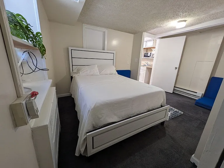 2102 W Cheltenham Ave #B2 — Photo 1