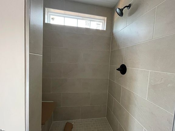 5th image of 213 Moorish Cir