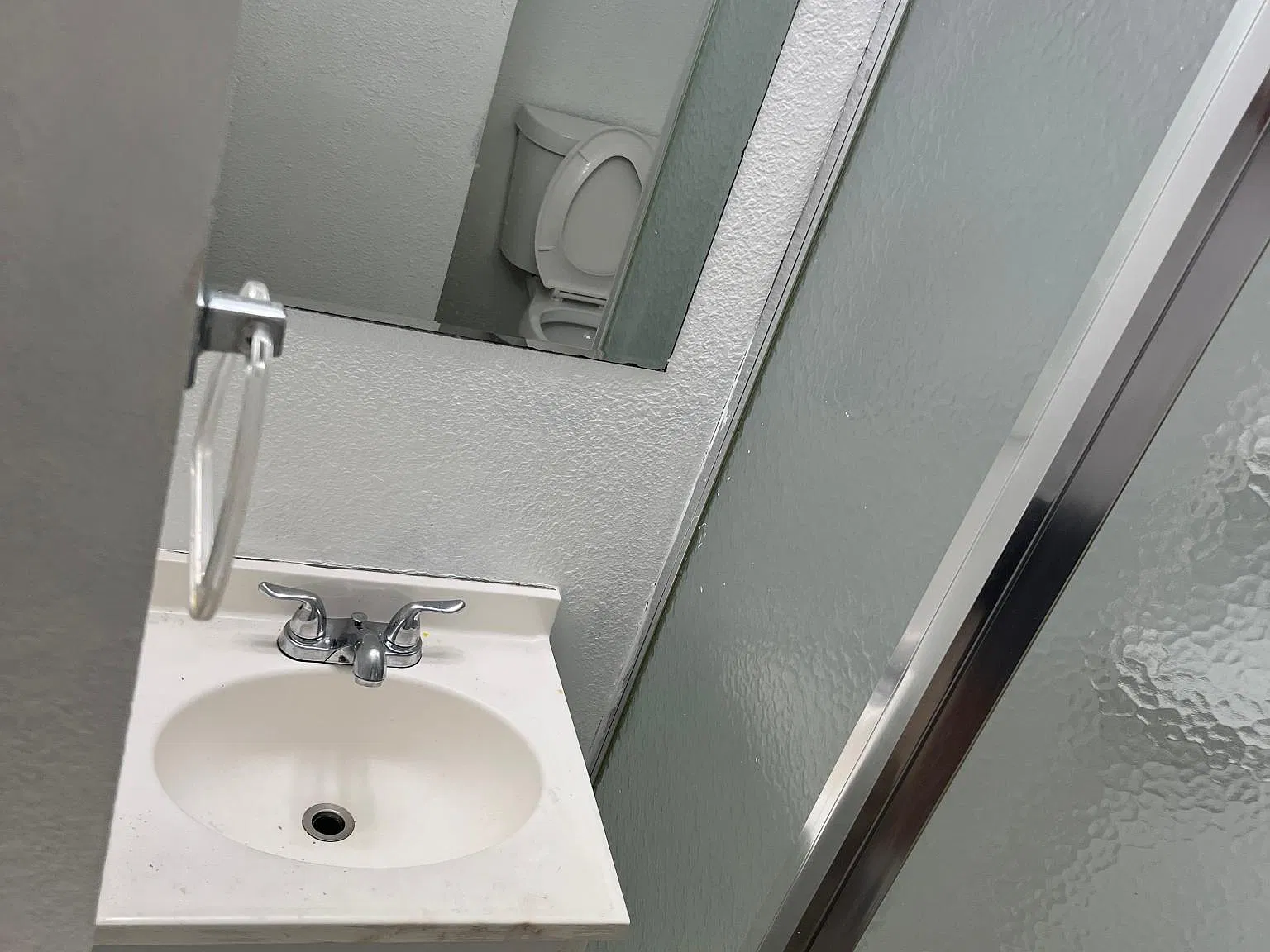 1 bed, 610 sqft, $1,500 — Photo 4