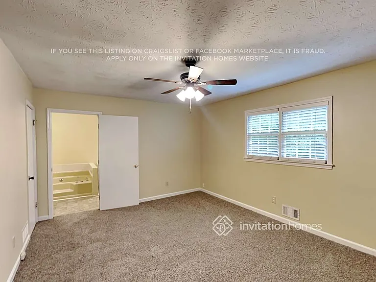 133 Fox Ridge Ct — Photo 15