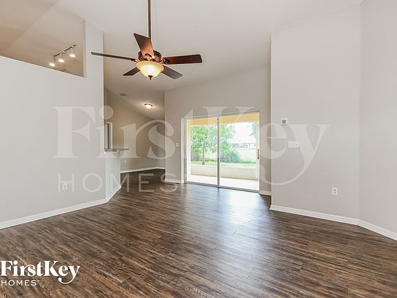 3rd image of 316 Drum Ln