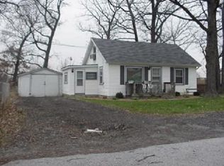 1929 Colfax St, Griffith, IN 46319