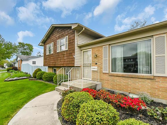 2nd image of 2651 Parlin Dr