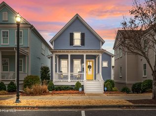 313 E Water St, Washington, NC 27889