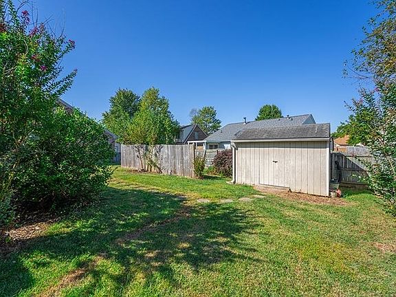 3rd image of 4548 Cove Point