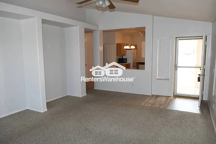 15338 W Banff Ln — Photo 9