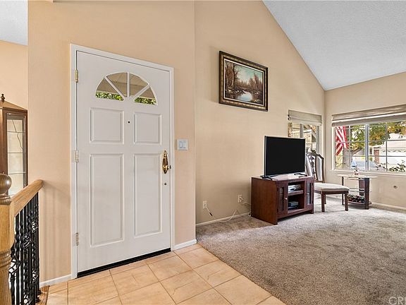 5th image of 24044 Blacker House Ct