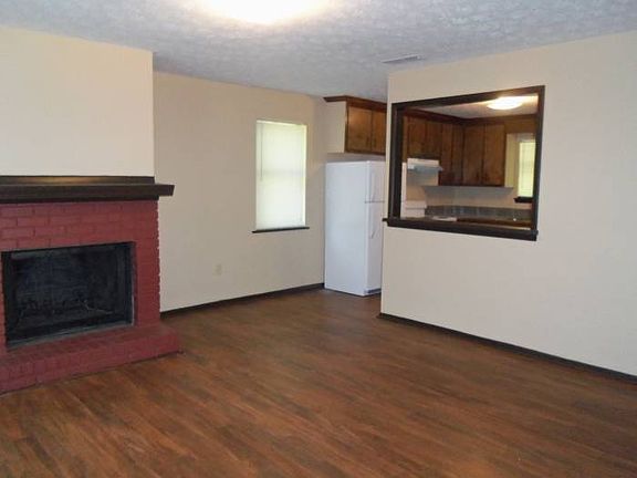 Living Room To Kitchen
