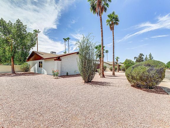 3rd image of 4435 E Sheena Dr