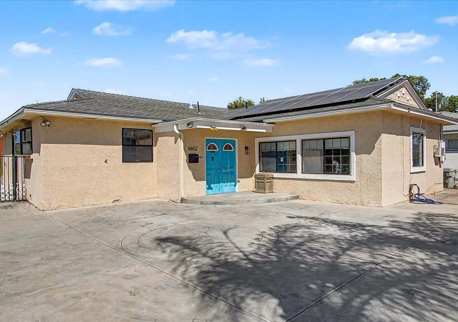 3 Bedrooms + Large Bonus Room | 2 Bathrooms | Approx. 2,000 Sq Ft | Large Corner Lot — Photo 2