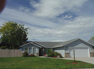 1318 E Stormy Dr, Meridian, ID 83646