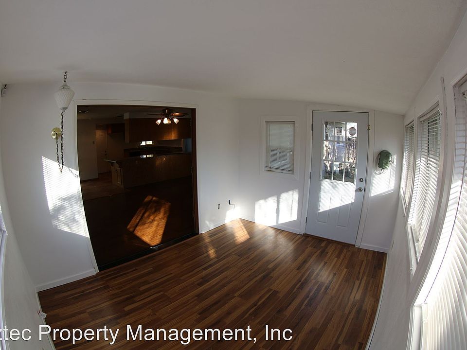 1st image of 616 Harris St