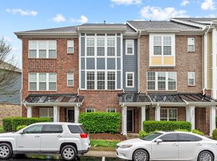 228 Dove Cottage Ln, Cary, NC 27519