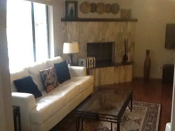 4th image of 1291 E San Jacinto Way