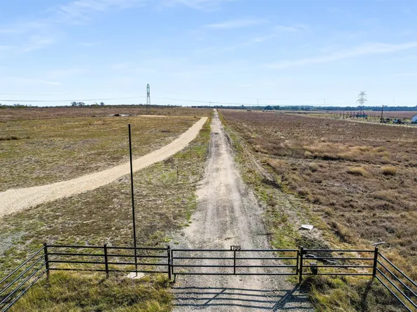 1795 Scull Rd, San Marcos, TX 78666