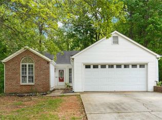 7420 Hunters Ridge Dr, Douglasville, GA 30134