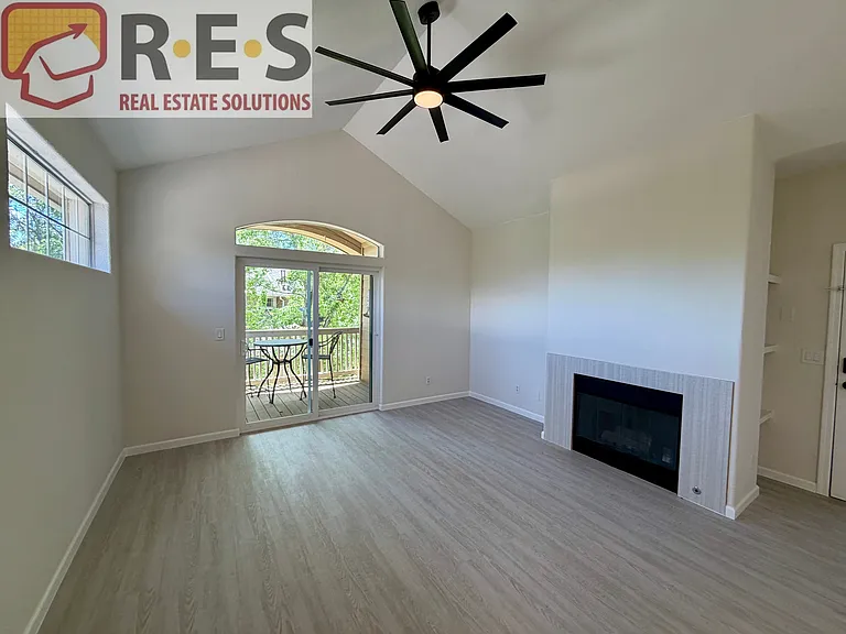 1631 W Canal Cir #832 — Photo 4
