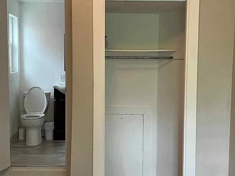 1100 Laclair St #2 — Photo 6