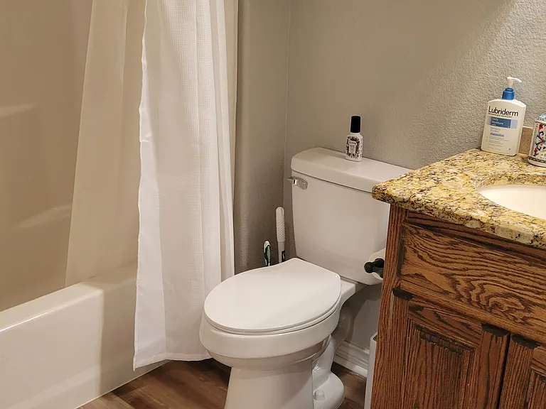 3505 Benjamin Davis Dr — Photo 4
