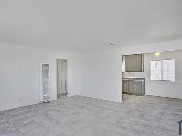 916 Carson St, Barstow, CA 92311