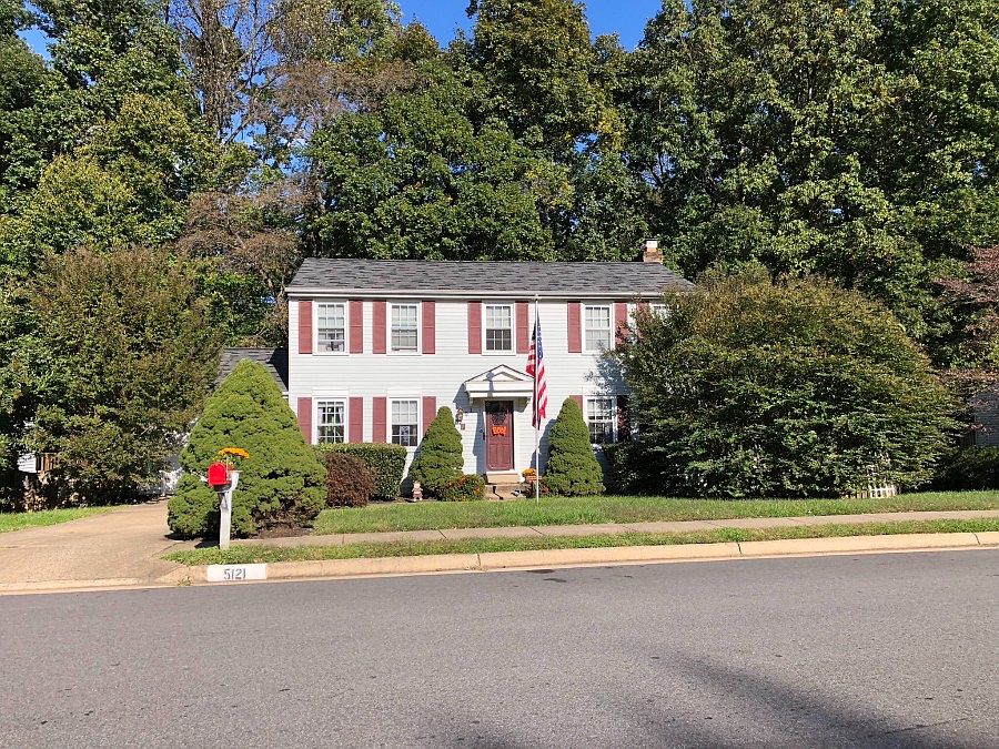 1st image of 5121 Bradfield Dr