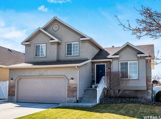 283 W Bubbling Brook Ln, Draper, UT 84020