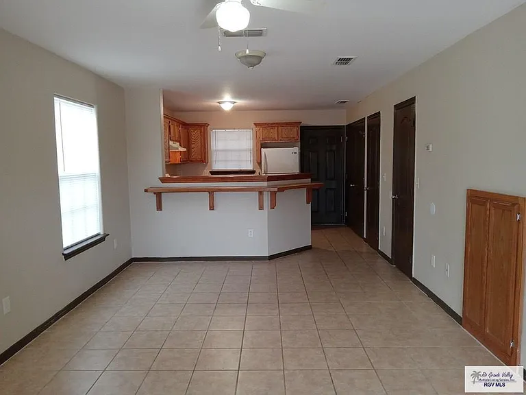 702 Sonesta Dr #A — Photo 2