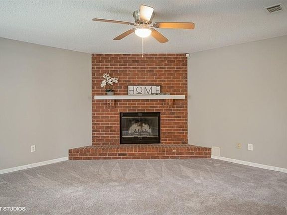 5th image of 5756 Dove Dr