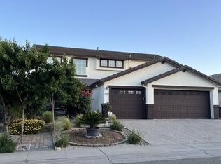 9809 Summer Glen Way, Elk Grove, CA 95757