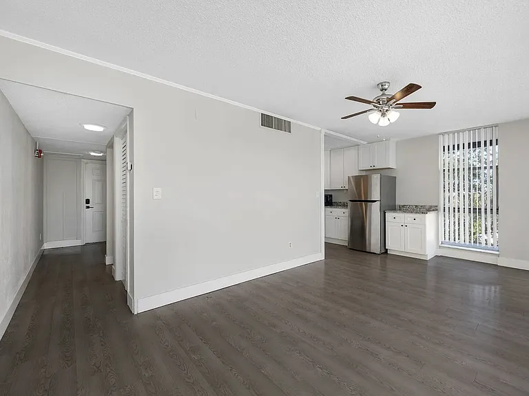 3554 1st Ave N #203 — Photo 5
