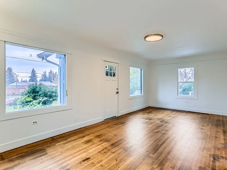 5238 NE Prescott St — Photo 3
