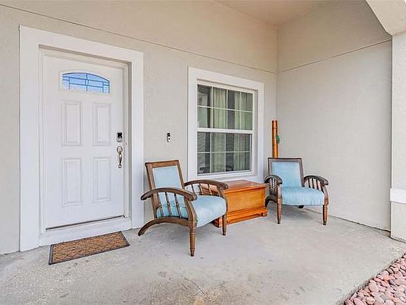 3rd image of 359 Elderberry Ct