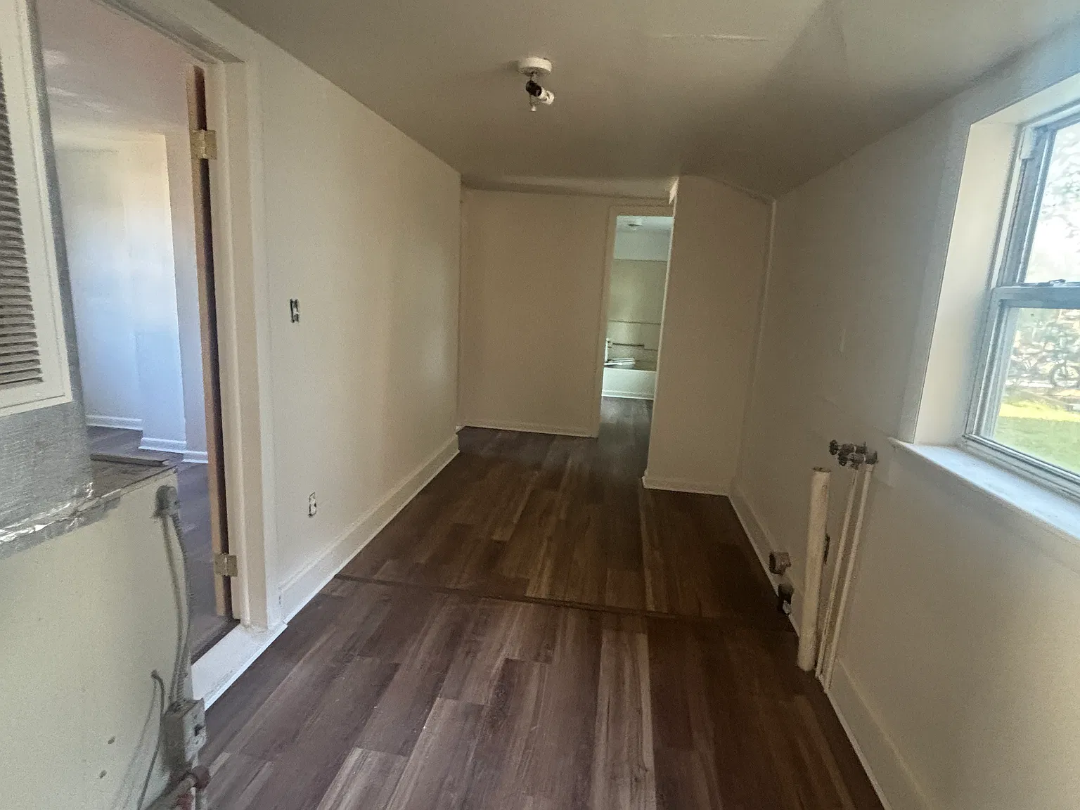 413 Poplar St — Photo 3