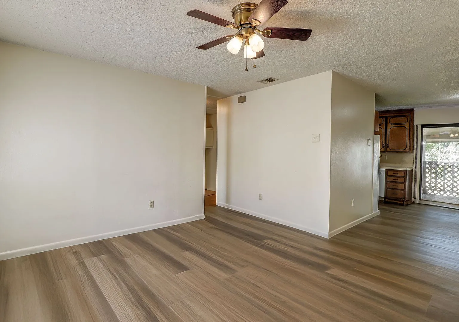 Blocker Apartments — Photo 1