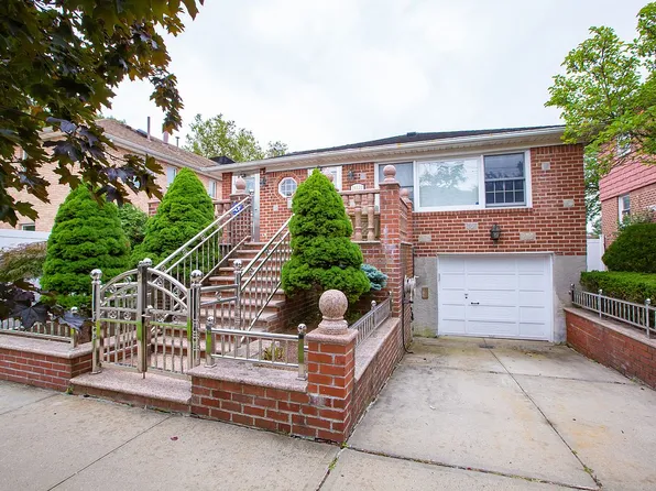 244-20 73rd Ave, Little Neck, NY 11362