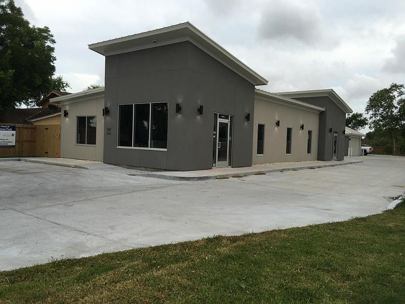 1st image of 5117 Williams Dr