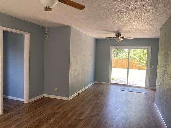 4th image of 1905 E Cedar Ave
