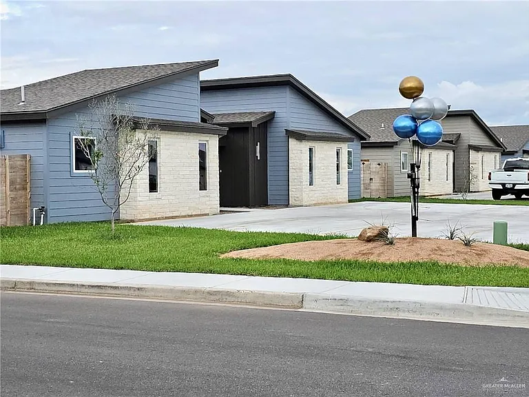 4008 Jenna Ln #A — Photo 1