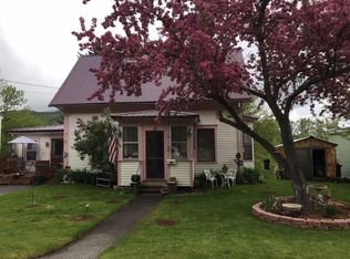 167 S Main St, Colebrook, NH 03576