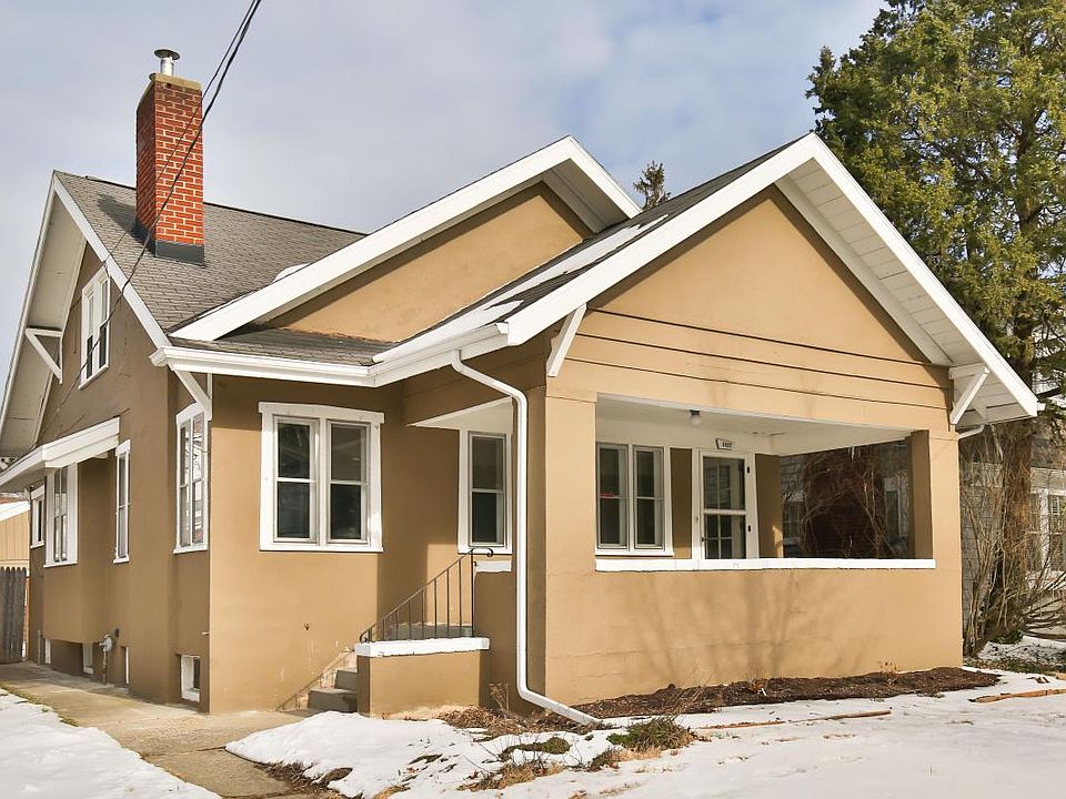 Front of house