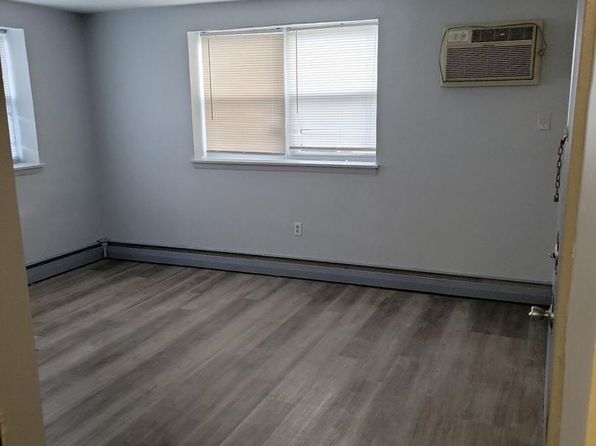 615 E Main St APT A24