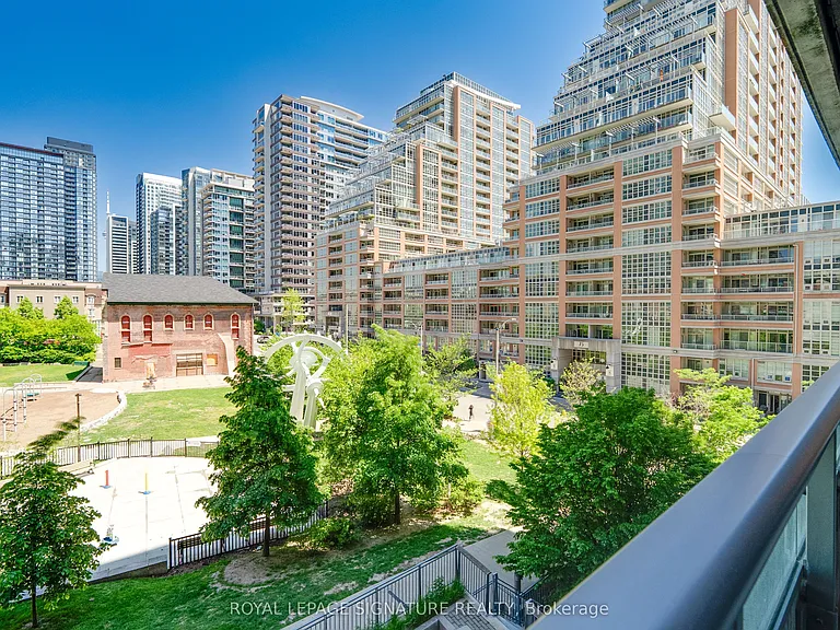 69 Lynn Williams St #302 — Photo 10